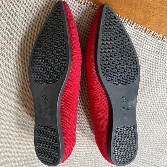 Vivaia Aria 5 Pointed Toe Ballet Flats – Ruby Red | Size 39.5 - Picture 6 of 6